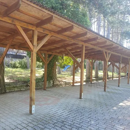 Liget üdülő Panzió