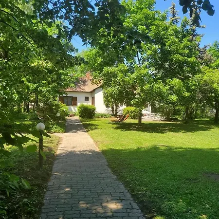 Liget Ueduelo Отель типа 