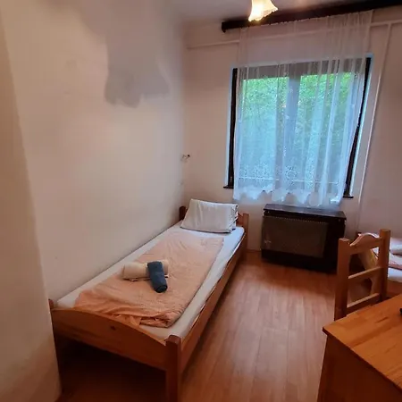 Liget Ueduelo Bed & Breakfast *