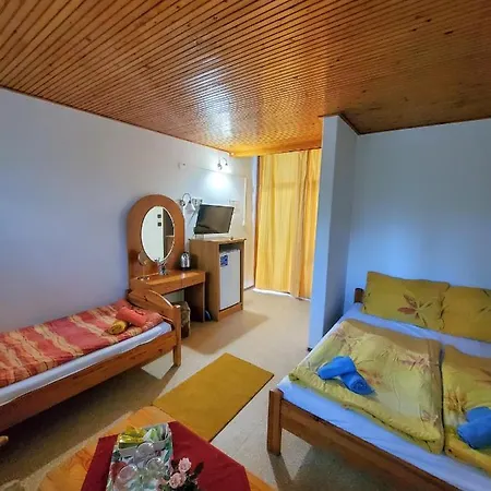 Liget Ueduelo Отель типа 