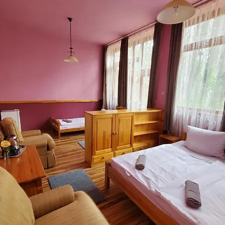 Nocleg ze śniadaniem Liget Ueduelo