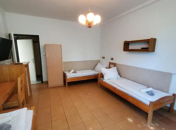 Liget Ueduelo Frühstückspension *